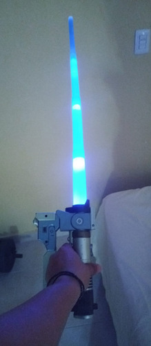 Sable De Luz Ezra Bridger Lightsaber Star Wars Rebles Azul (Usado)