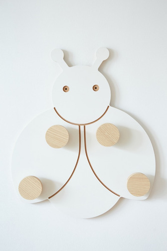 Perchero De Pared Vaquita De San Antonio Escandinavo Nordico