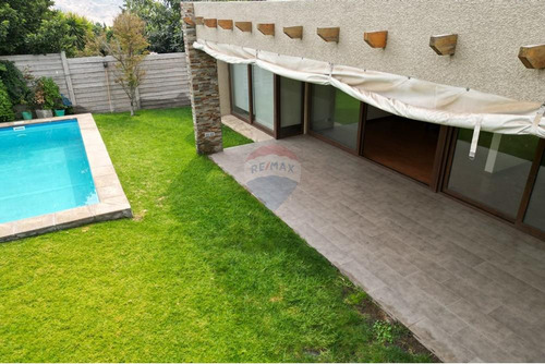 Linda Casa Mediterránea, Confort Y Tranquilidad
