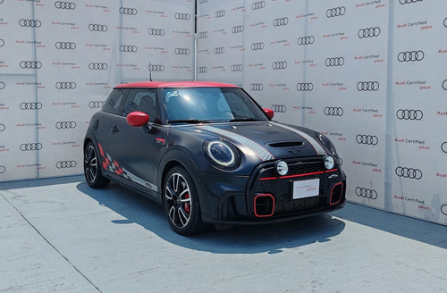 Mini John Cooper Works 2.0 Iconic At 3P