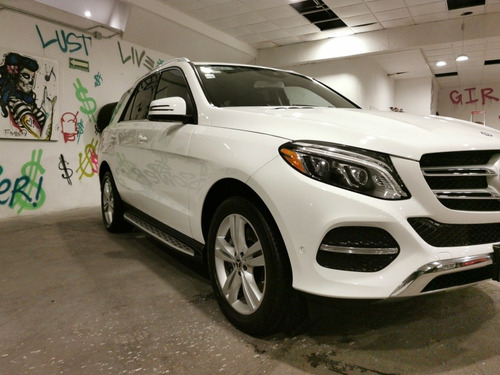 Imagen 3 de 15 de Mercedes Benz Clase Gle 2018 350 Exclusive
