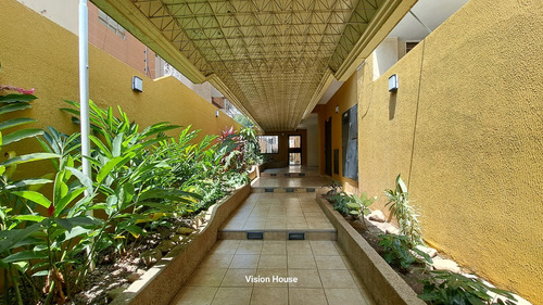 Venta De Apartamento. Urb Calicanto Resd Villa El Parque