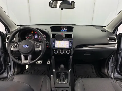 Subaru Forester 2.0 Xt