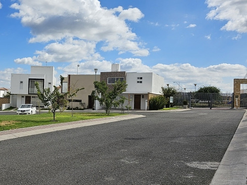 Terreno Residencial Juriquilla Excelente Ubicación 180 M2