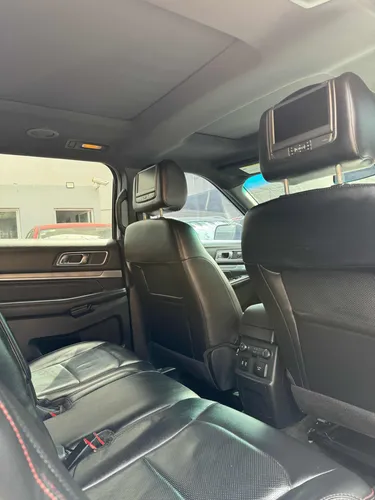 Ford Explorer 3.5 Limited 4x4 At
