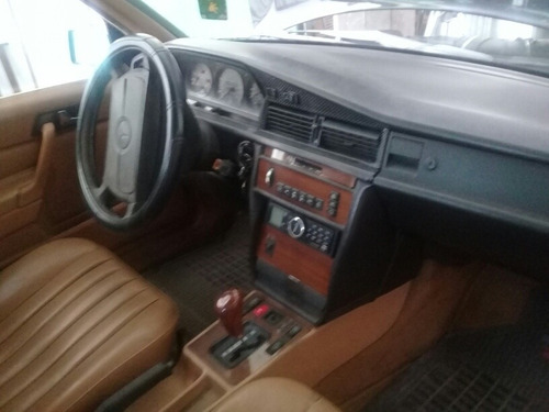 Mercedes-benz 190 1991 2.6 E