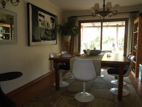 Parcela En Condominio. 6d 4b. Piscina !!!