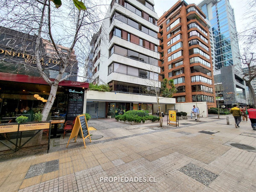 Local Comercial En Arriendo En Las Condes Pleno Isidora G.