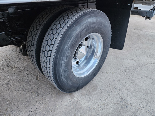 Camion Rabon Seminuevo M2 Caja Seca Con Rampa Hidraulica