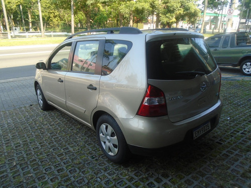 Nissan Livina 1.6 - 2010-2010 -