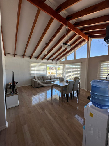 Linda Casa Como Nueva De 3d-2b En Algarrobo