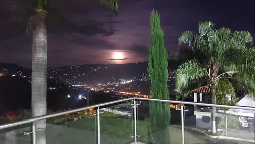 Finca Moderna En Copacabana