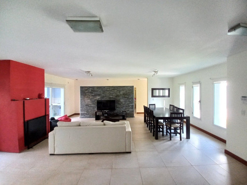 Imagen 7 de 30 de Casa Venta Pinamar Moderna 4 Ambientes + Dep Toma Lote Financia 30%