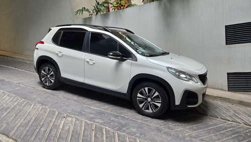 Peugeot 2008 1.6 Feline am20