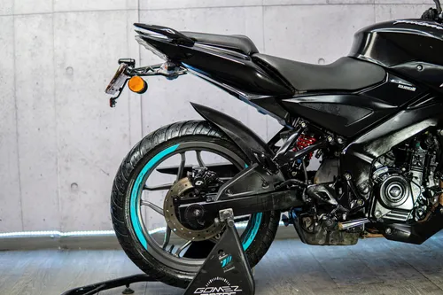 Bajaj Pulsar Ns 200 Fi 2025