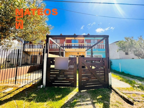 Venta Duplex En Mar Del Tuyu  Al Frente  85 500 Uf: 2