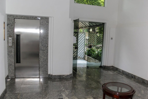 Imagem 17 de 20 de Apartamento - Ap00825 - 69335704