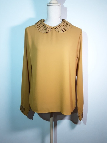 Imagen 9 de 10 de Blusa Color Mostaza Italiana Con Brillos Manga Larga Talla M
