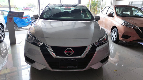 Imagen 2 de 14 de Nissan Versa Sense Cvt