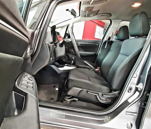 Imagen 12 de 15 de Honda Fit 2018 1.5 Fun Mt