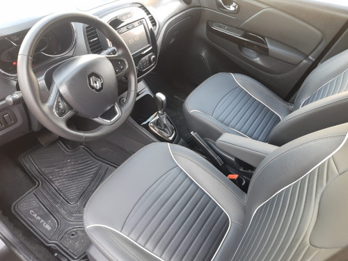 Imagen 7 de 12 de 2019 Renault Captur Iconic Factura Original