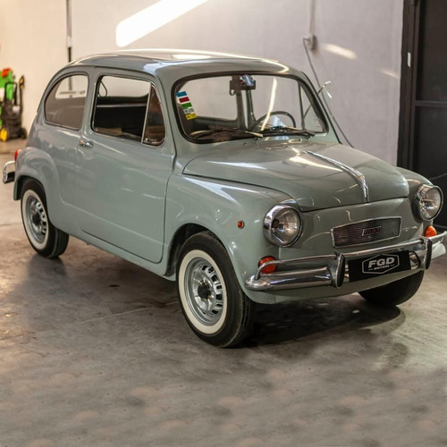 Imagen 2 de 18 de Fiat 600r
