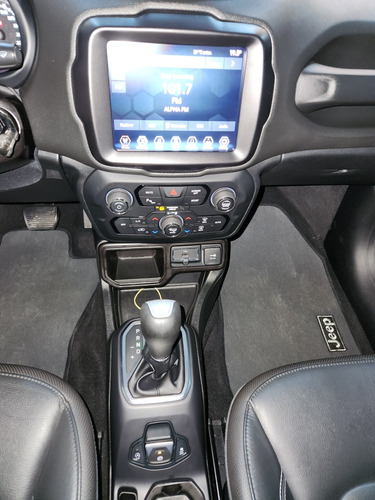 Jeep Renegade 1.8 Longitude Flex Aut. 5p