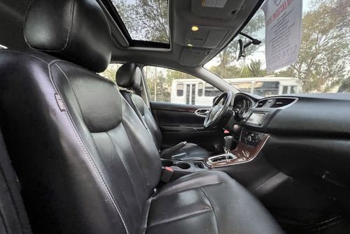 Nissan Sentra 1.8 Exclusive Navi At