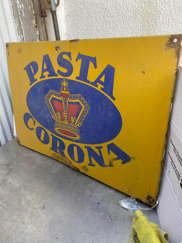 Cartel Hierro Pasta Corona