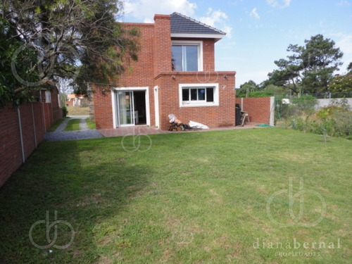 Punta Del Este, Casa En Mansa, 3 Dormitorios *- Ref: 41823