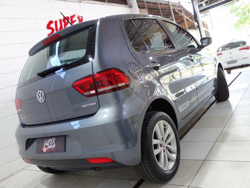 Volkswagen Fox Fox 1.6 MSI TOTAL FLEX CONNECT 4P I-MOTION