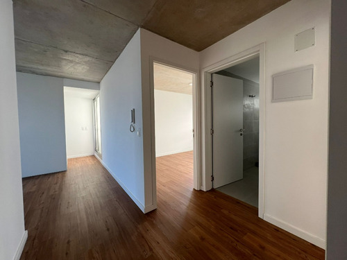 Imagen 19 de 30 de Venta Apartamento 2 Dormitorios Rentado Con Vista Al Mar Centro 01 Centro