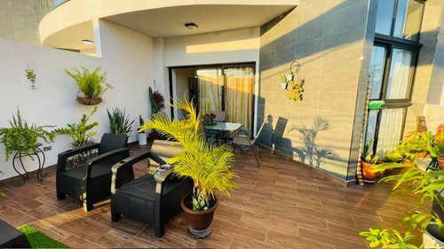 Apartamento Con Terraza El Millón, Santo Domingo, D.n.