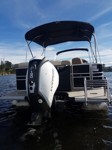Pontoon Boat Starcraft Mx23c Motor Evinrude G2 150hp