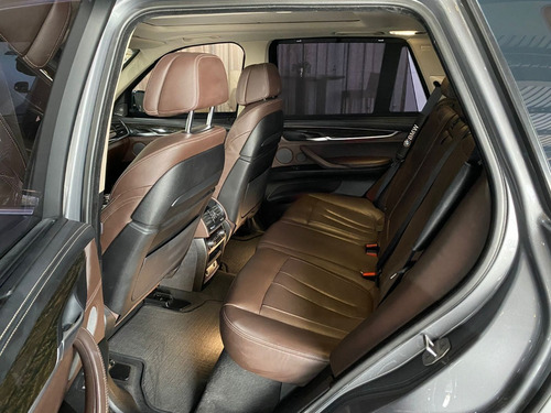 Imagen 10 de 15 de Bmw X5 Excellence Xdrive 50ia 2016 Gris Blindada Nvl. 3