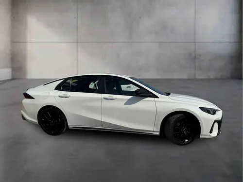Dodge Attitude 1.5T Gdi Gt At 7Dct