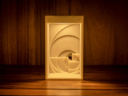 Lampara Led 3d Espiral Dorada Áurea Aesthetic Arquitectura