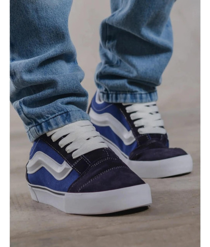 Zapatillas Urbanas Clásicas Lona Gamuza Aplique 3d Van Knu