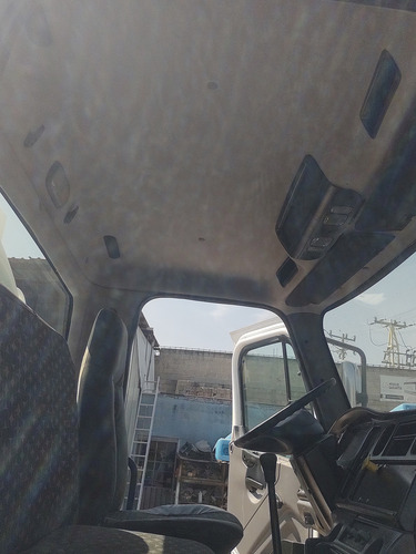 Freightliner M2 Pipa Rabón 2011