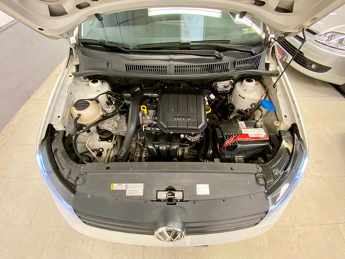 Volkswagen Fox 1.0 Trendline Total Flex 5p