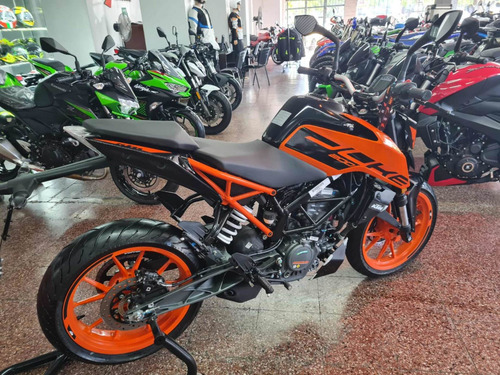 Imagen 3 de 10 de Ktm Duke 200 Abs Ng 2022 0km - Permutas - Financiacion