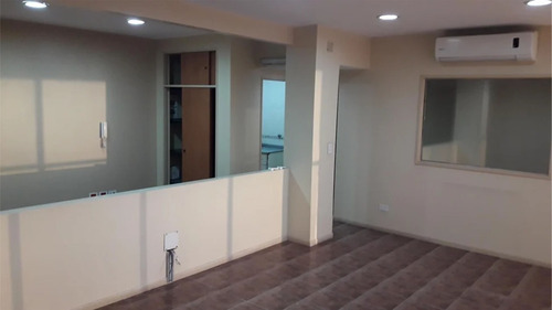 Imagen 7 de 9 de Excelente Departamento Apto Comercial Ideal Oficinas 60 M2 Cubiertos A Metros De Estación Liniers
