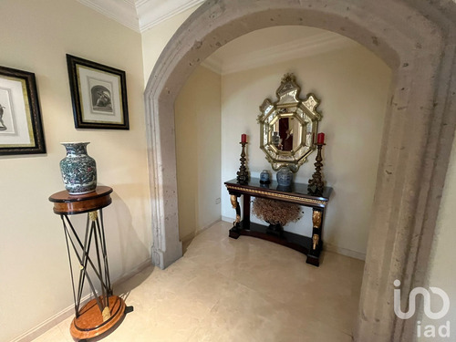 Venta Casa 5 Ambientes Lomas De Chapultepec Vii Sección