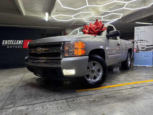 Chevrolet Cheyenne 5.3 2500 Cab Ext B 4x4 Mt