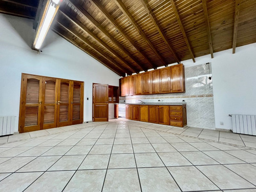 Exclusiva Propiedad En Venta - Chacras De Coria