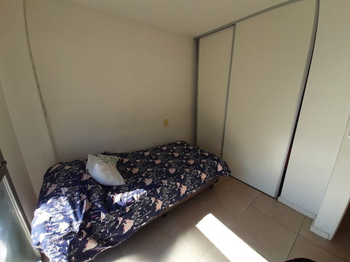 Imagen 10 de 14 de Departamento En Venta En Castelar Sur