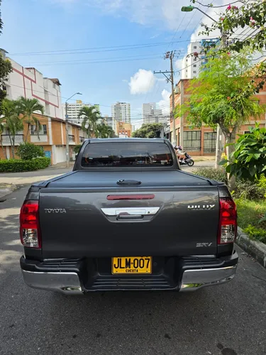 Toyota Hilux 2.8l