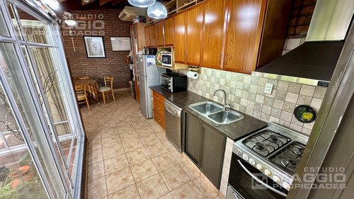 Venta Casa 6 Ambientes