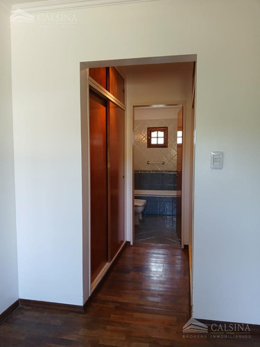 Casa En Venta 3 Dormitorios - Complejo Cerrado / Housing - Granja De Funes