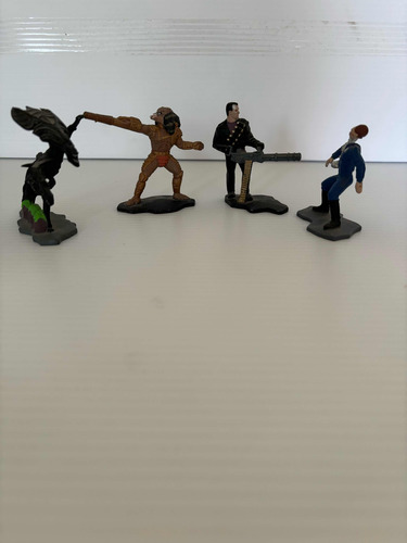 Figuras Metálicas Action Masters (Usado)
